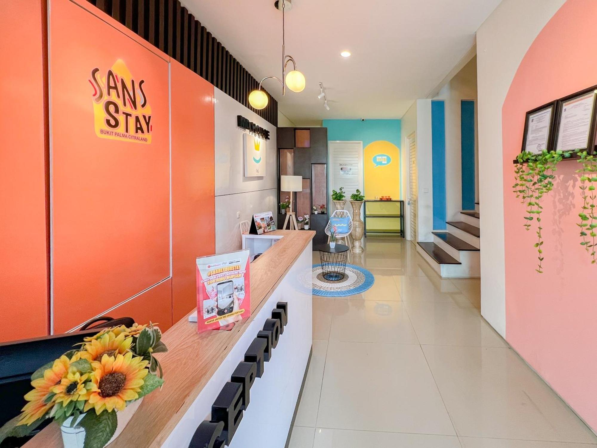 Sans Stay Bukit Palma Citraland Surabaya Kültér fotó