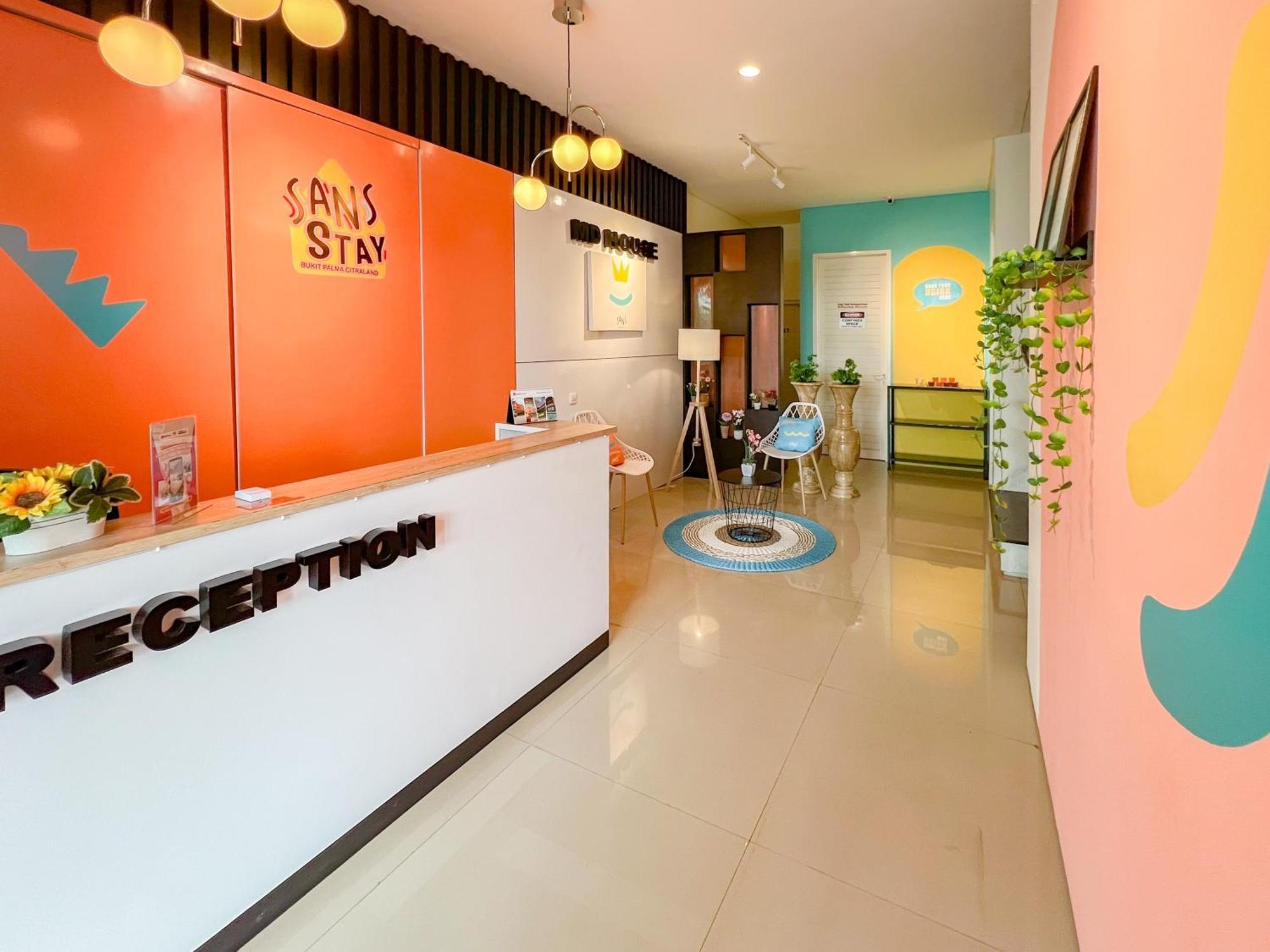 Sans Stay Bukit Palma Citraland Surabaya Kültér fotó